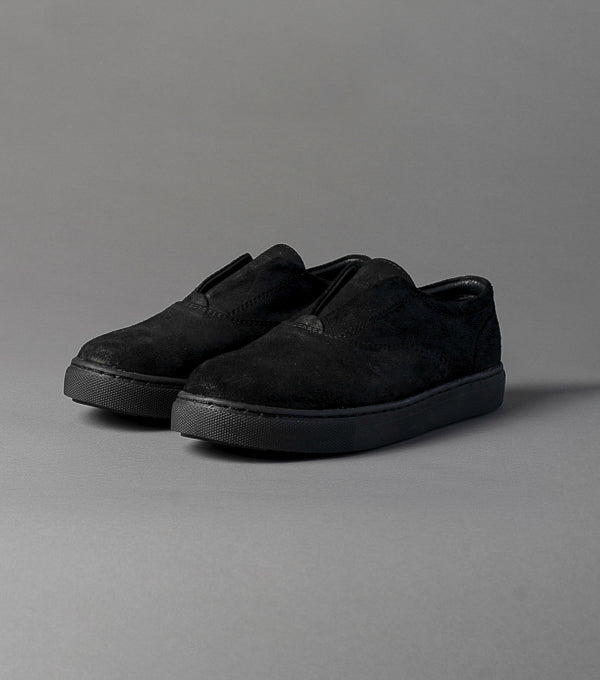 Dylan Black Slip-on